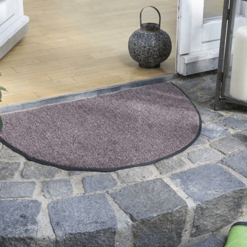 Salonloewe Nougat Halb rund 50 x 75 cm